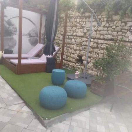 Οικία Με Αυλή Και Πάρκινγκ, Μέσα Στο Κάστρο Της Πόλης Villa Янина Екстериор снимка