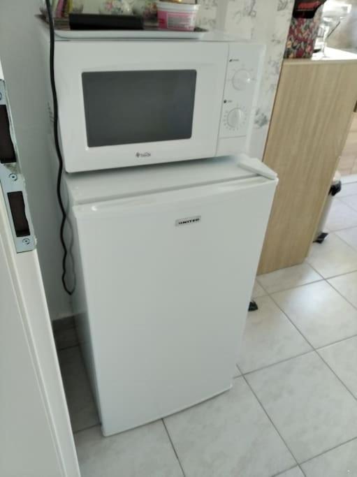 Οικία Με Αυλή Και Πάρκινγκ, Μέσα Στο Κάστρο Της Πόλης Villa Янина Екстериор снимка